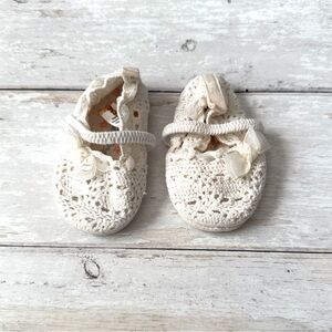 Koala Baby Size 2 Baby Girl Shoes White Lace Maryjane Slip On Style Booties